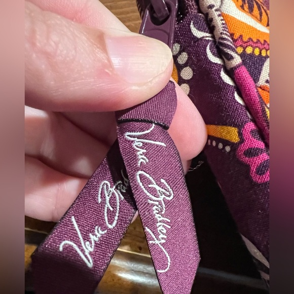 Vera Bradley Retired Safari Sunset E-Reader Tech Case Cover 9 Inches - Picture 9 of 12